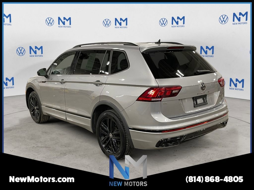Used 2022 Volkswagen Tiguan SE R-Line image 3