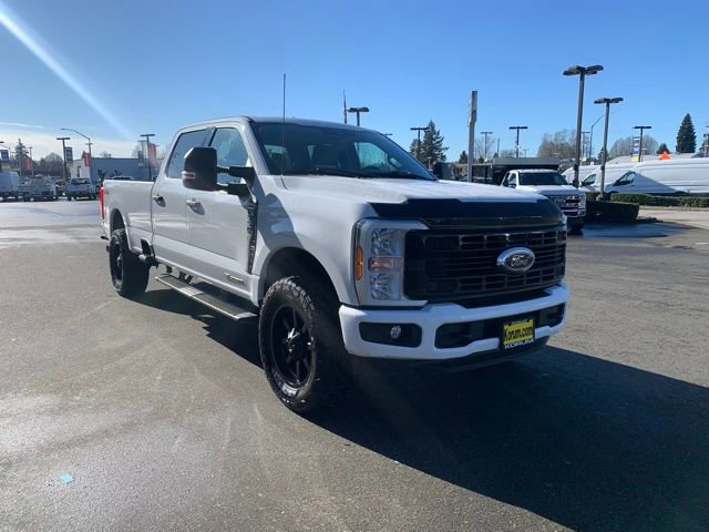 Used 2024 Ford F350 XLT image 8
