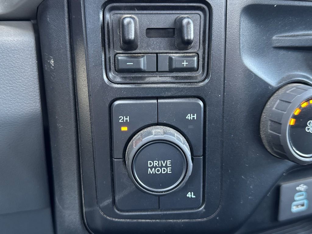 Used 2024 Ford F350 XLT AWD/4WD image 14