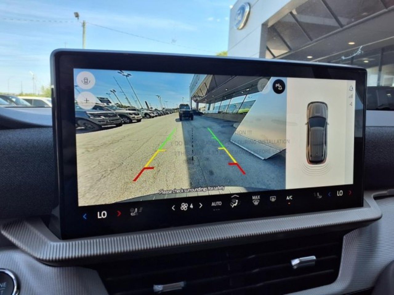 New 2025 Ford Explorer Active w/ Active Comfort Package image 16