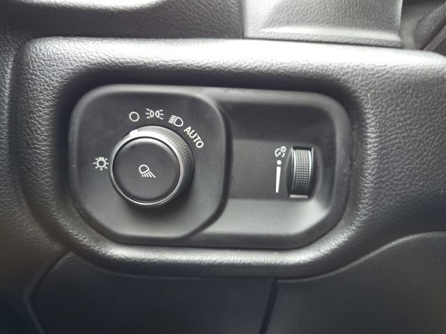 Used 2021 RAM 3500 Tradesman AWD/4WD image 11