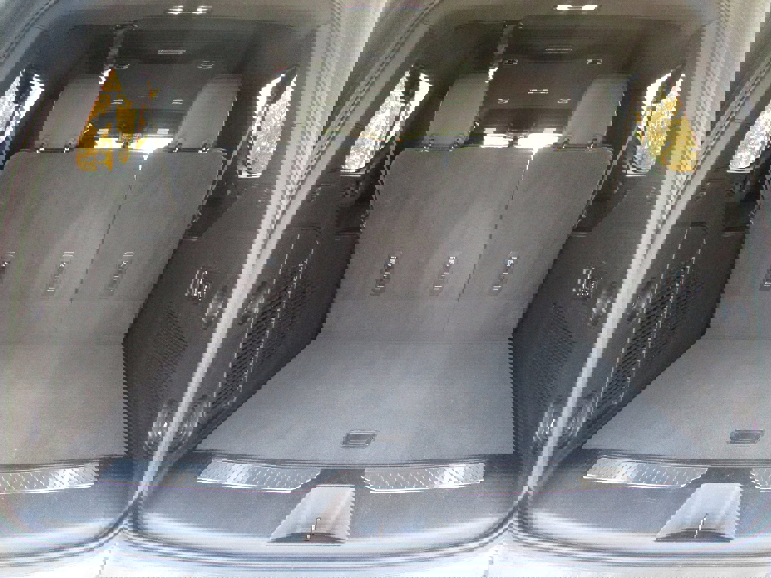 Used 2022 GMC Yukon XL Denali w/ Max Trailering Package image 40