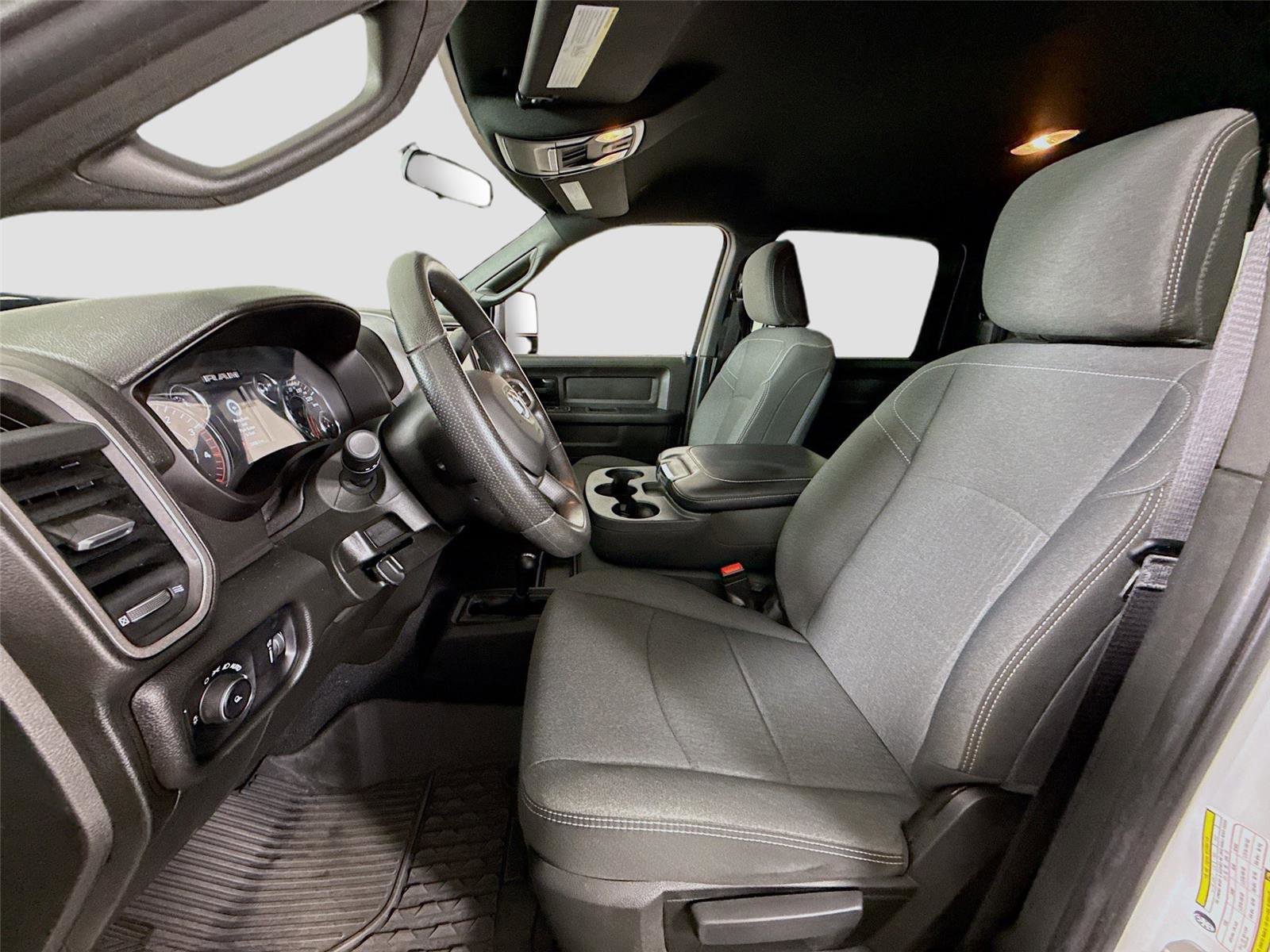 Used 2023 RAM 3500 Tradesman image 13