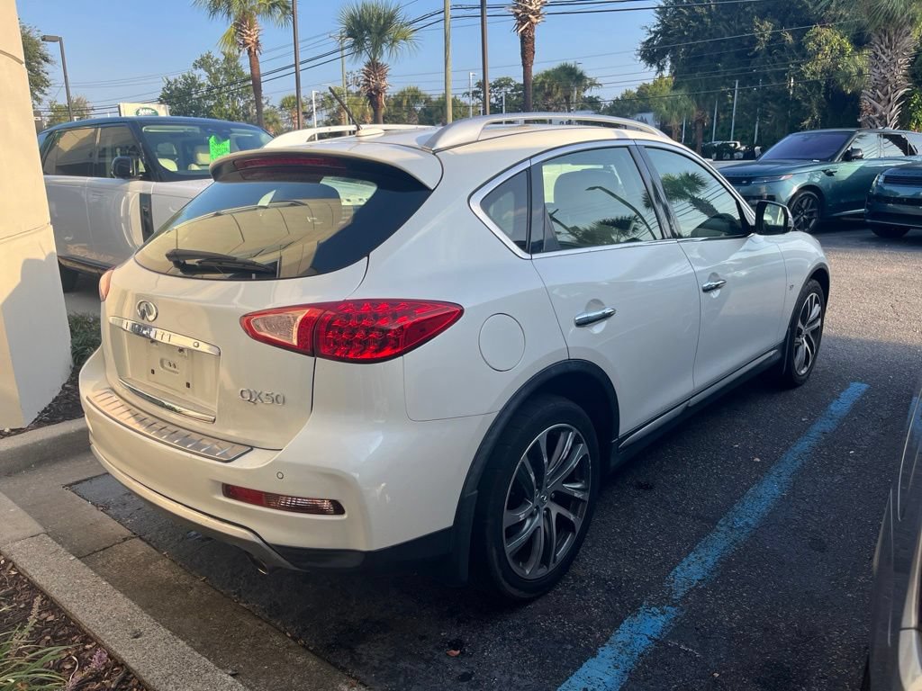 Used 2017 INFINITI QX50 AWD w/ Technology Package image 4