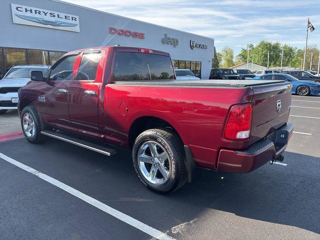 Used 2017 RAM 1500 Express w/ Express Value Package AWD/4WD image 8