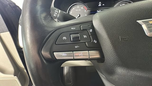Used 2022 Cadillac XT4 Luxury w/ Driver Awareness Package AWD/4WD image 15