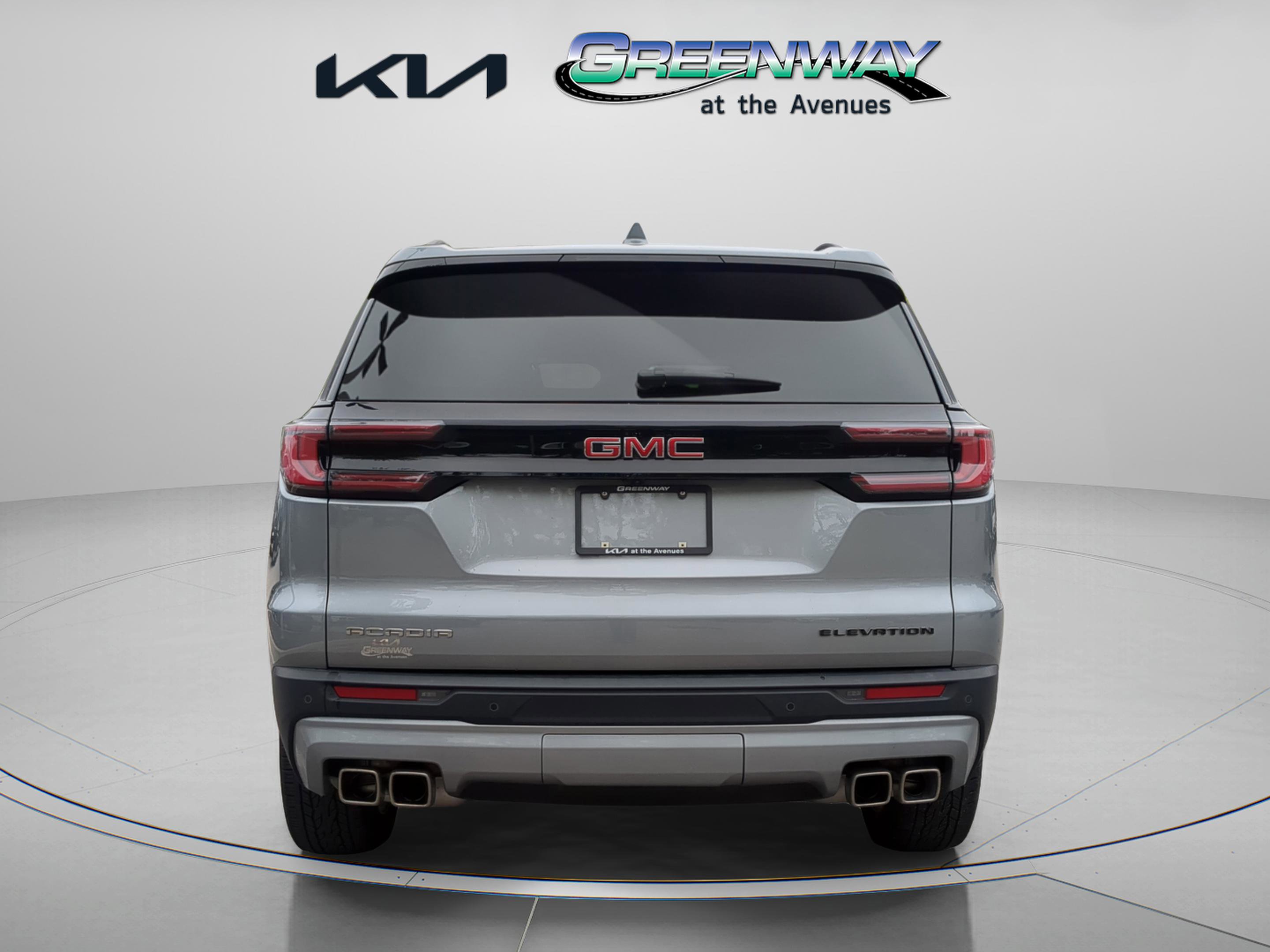 Used 2024 GMC Acadia Elevation image 5