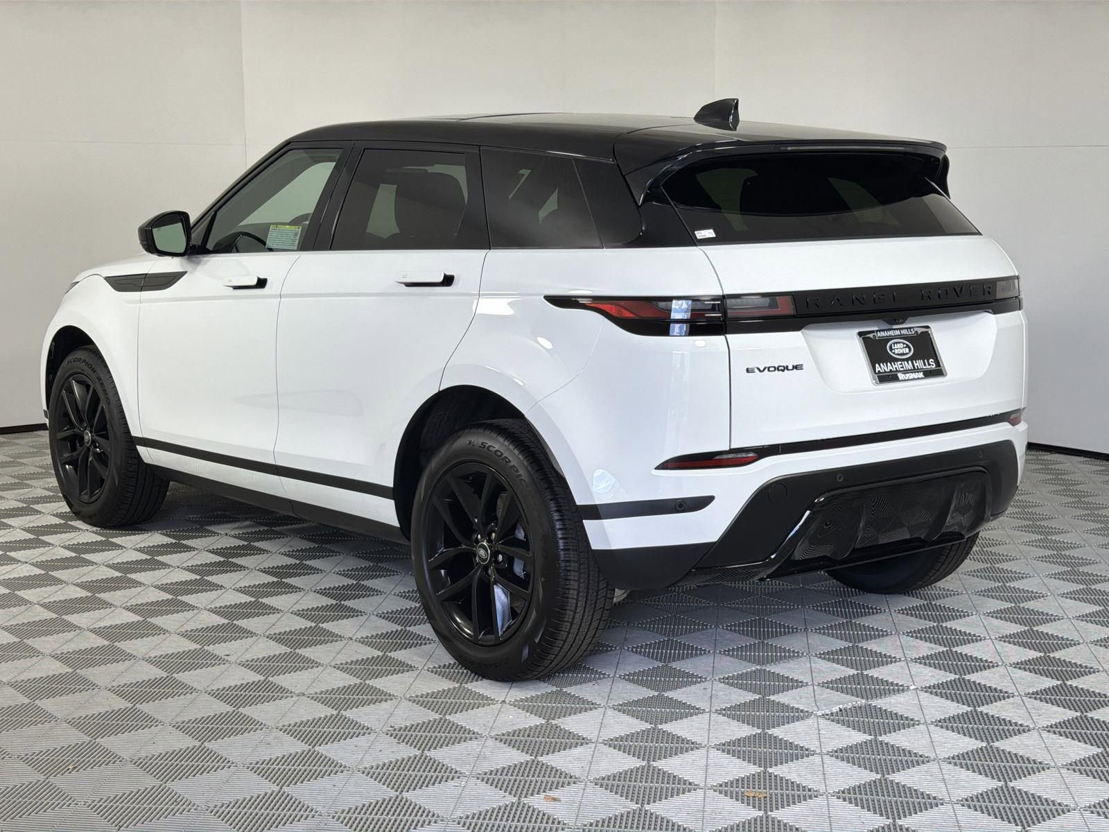 New 2026 Land Rover Range Rover Evoque S AWD/4WD image 3