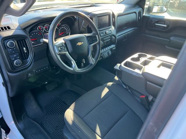 Used 2022 Chevrolet Silverado 2500 Custom w/ Custom Value Package image 16