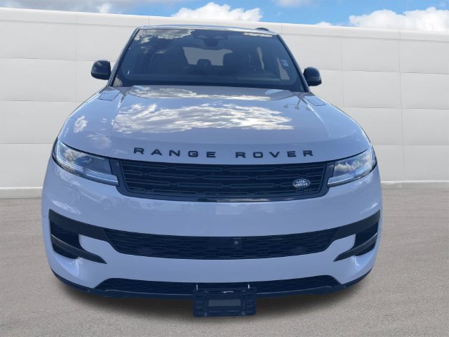Used 2025 Land Rover Range Rover Sport SE AWD/4WD image 13