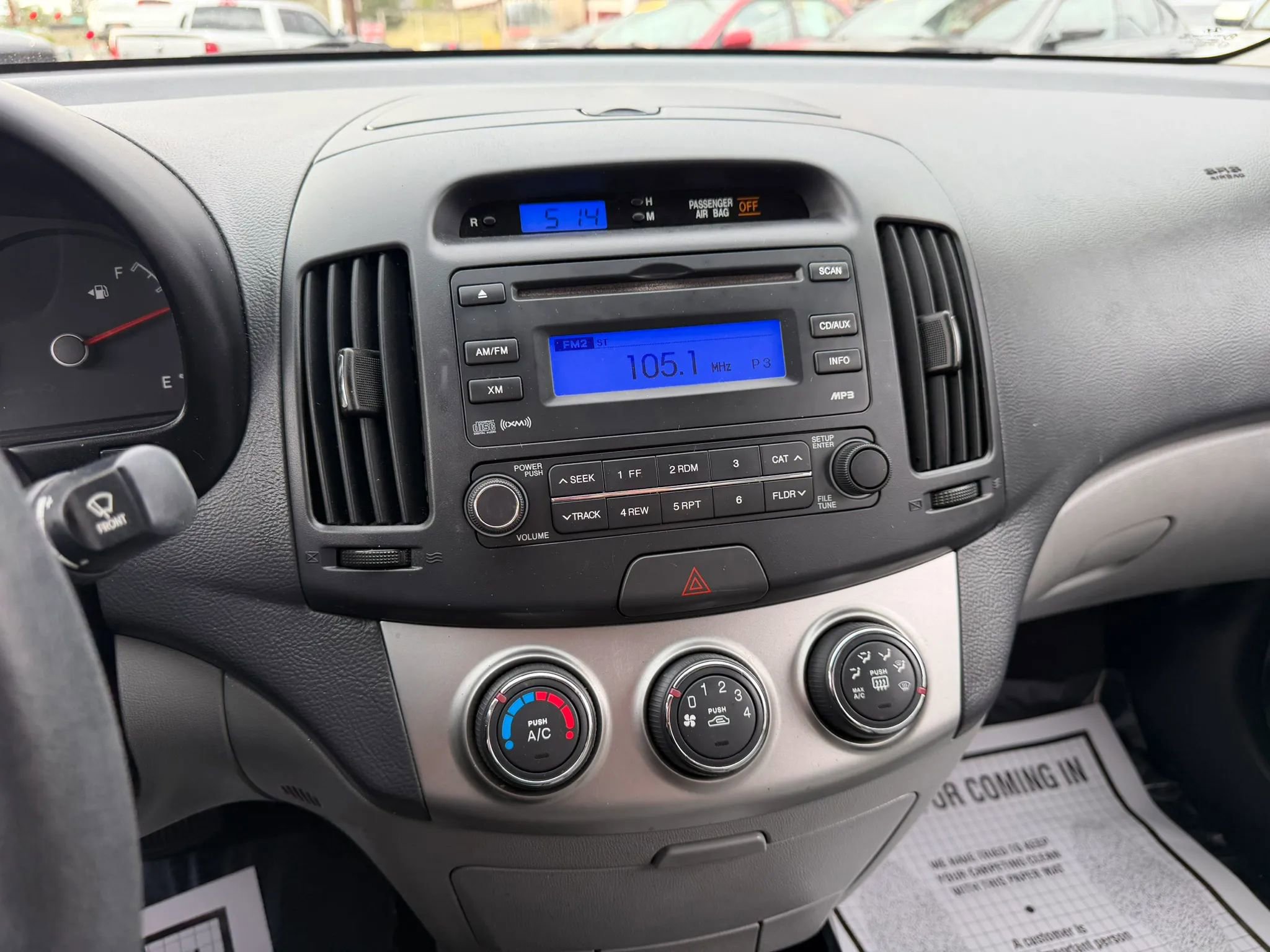 Used 2010 Hyundai Elantra GLS image 30