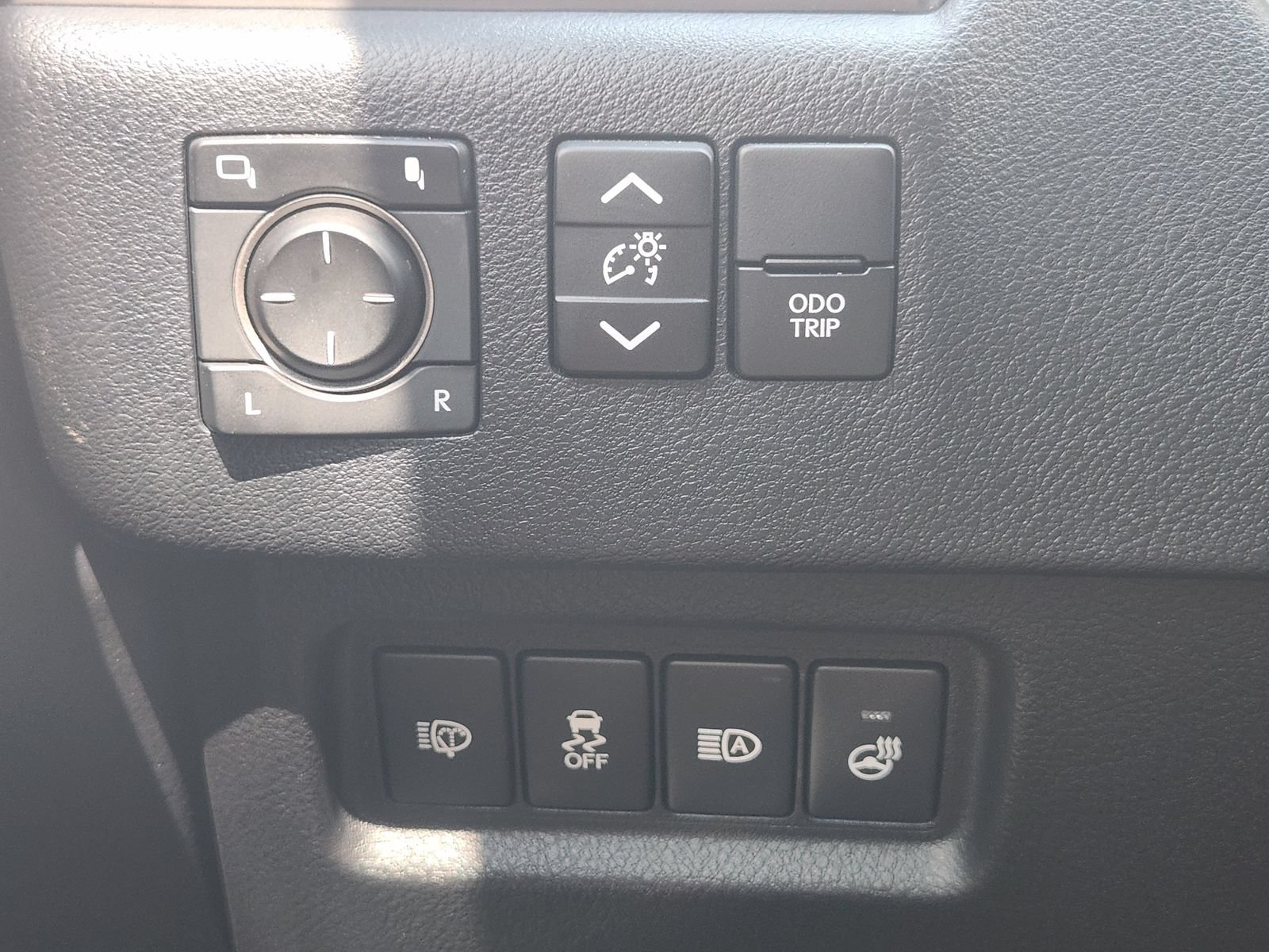 Used 2023 Lexus GX 460 Premium w/ Premium Package AWD/4WD image 25