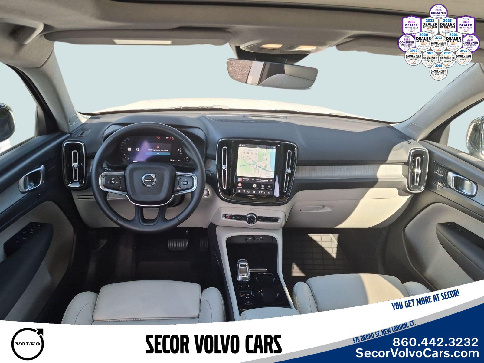 Used 2023 Volvo XC40 B5 Plus w/ Driver Assist Package AWD/4WD image 20
