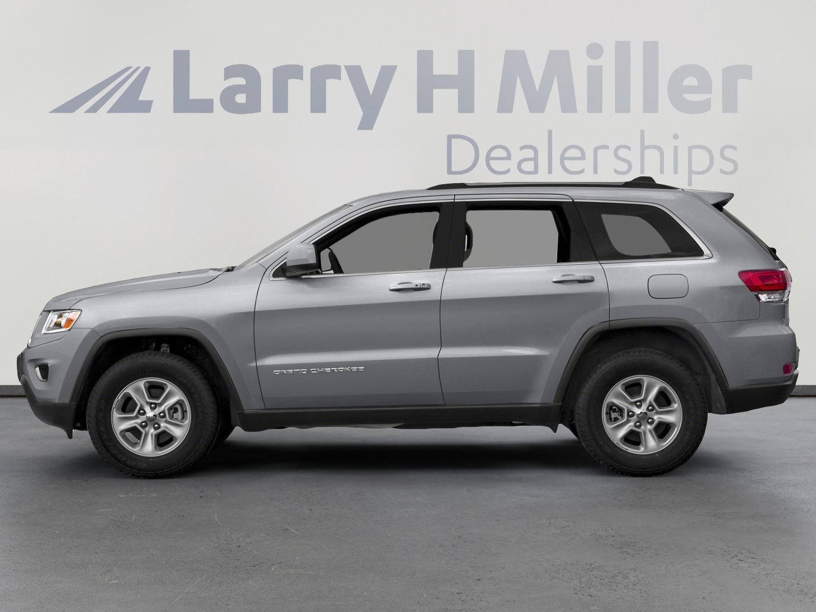 Used 2015 Jeep Grand Cherokee Altitude image 3