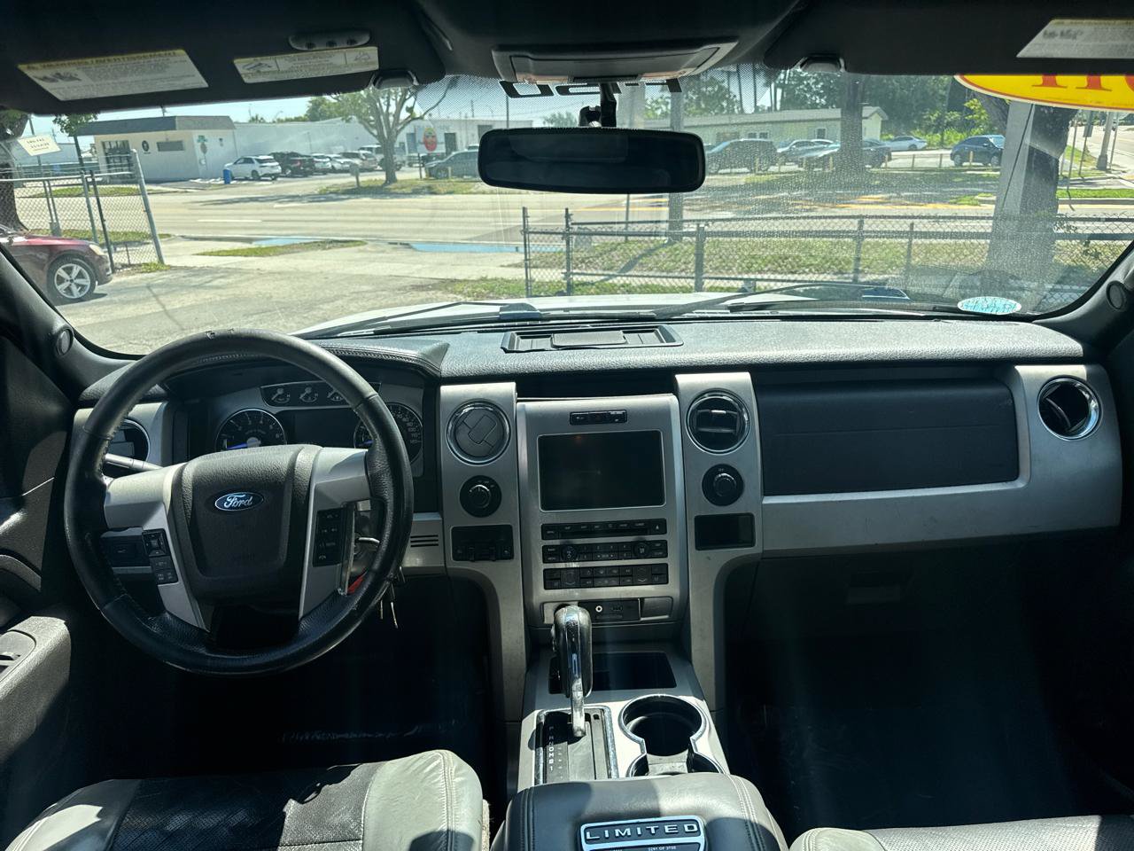 Used 2011 Ford F150 Lariat Limited AWD/4WD image 10