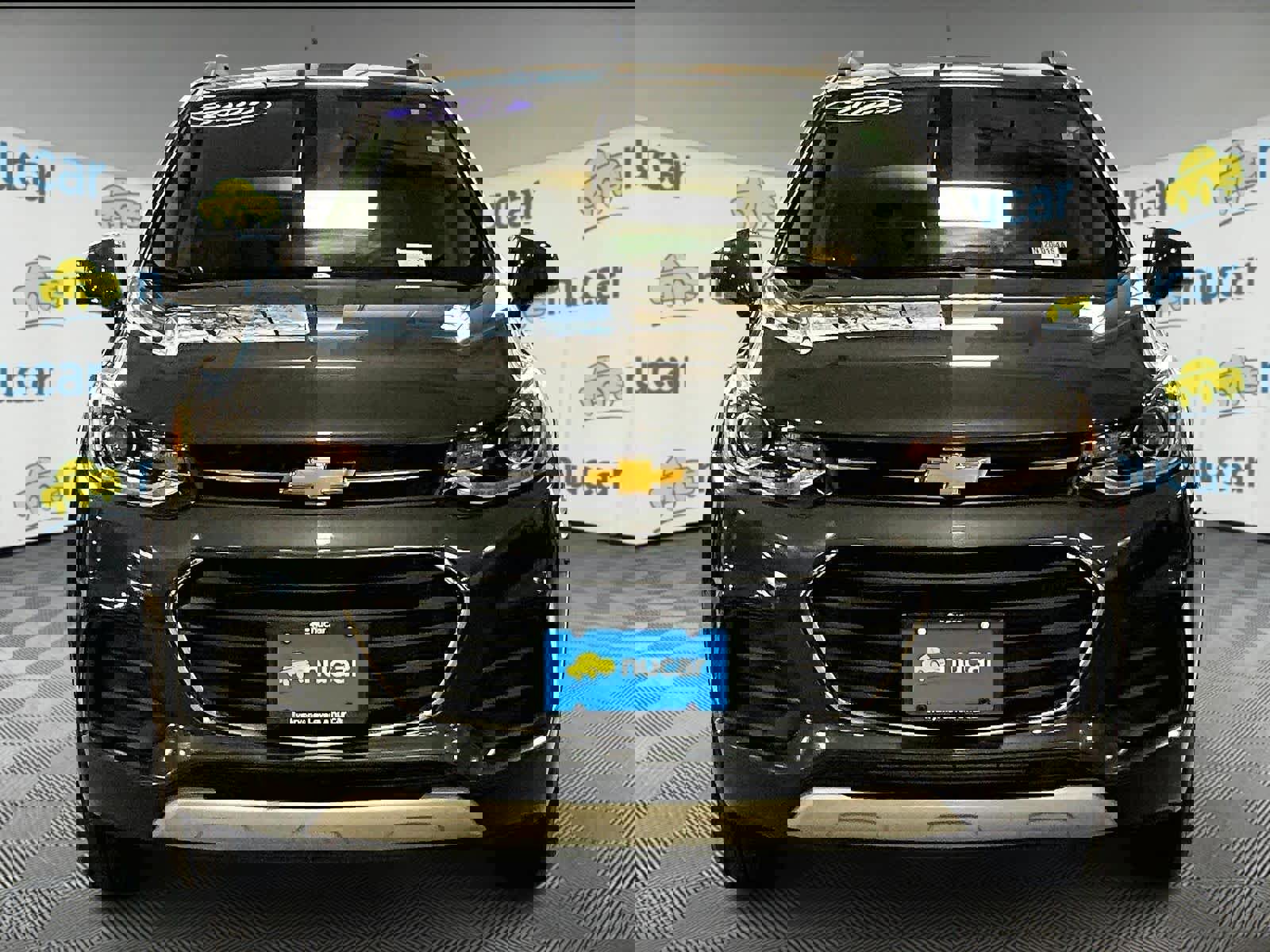 Used 2022 Chevrolet Trax LT w/ LT Convenience Package image 2