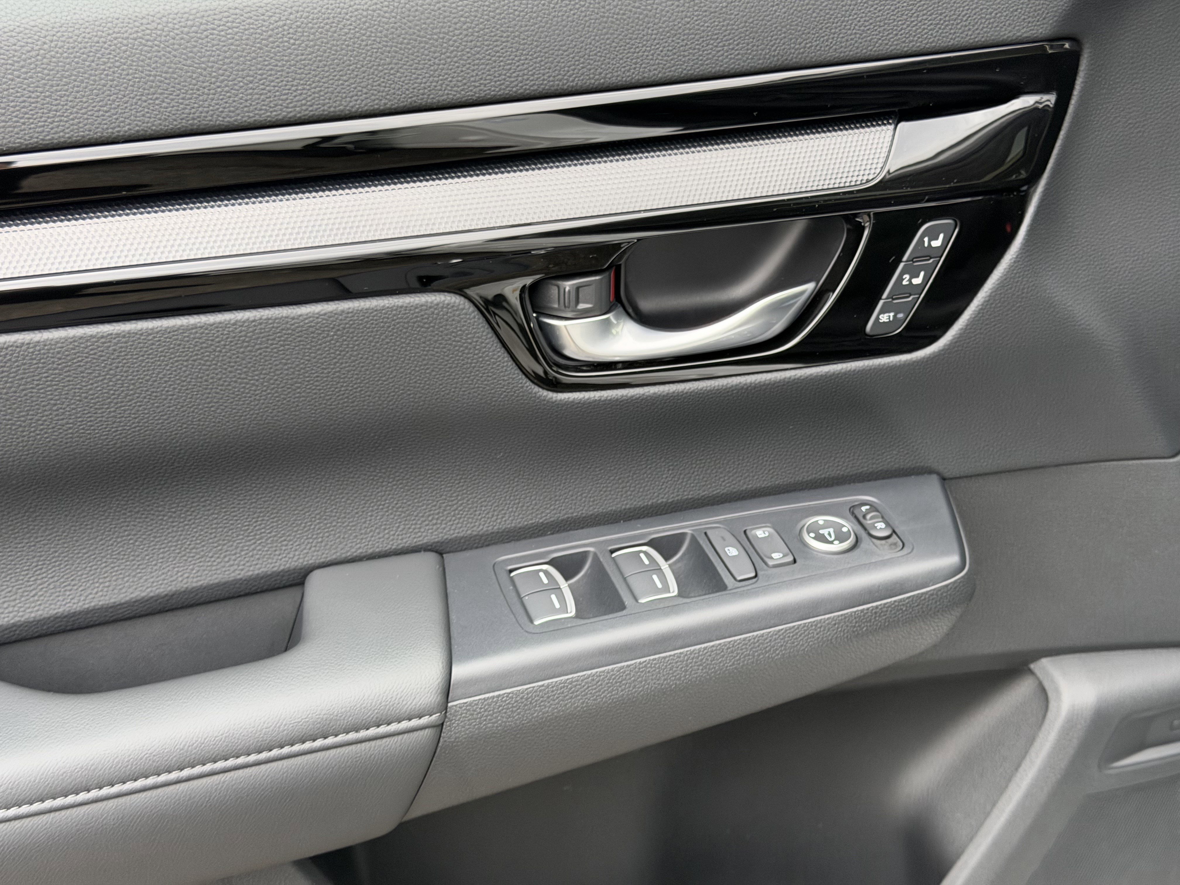 Certified 2024 Honda CR-V EX-L image 10