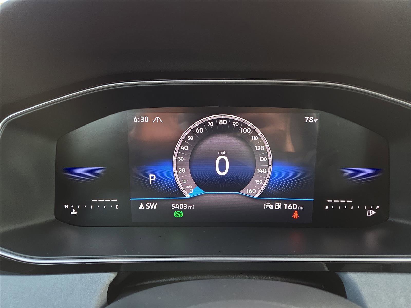 Used 2025 Volkswagen Jetta SE w/ Sunroof Package image 18