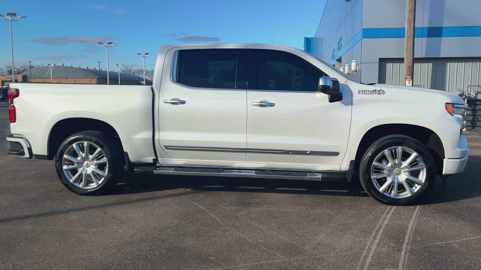 Certified 2024 Chevrolet Silverado 1500 High Country w/ High Country Premium Package image 9
