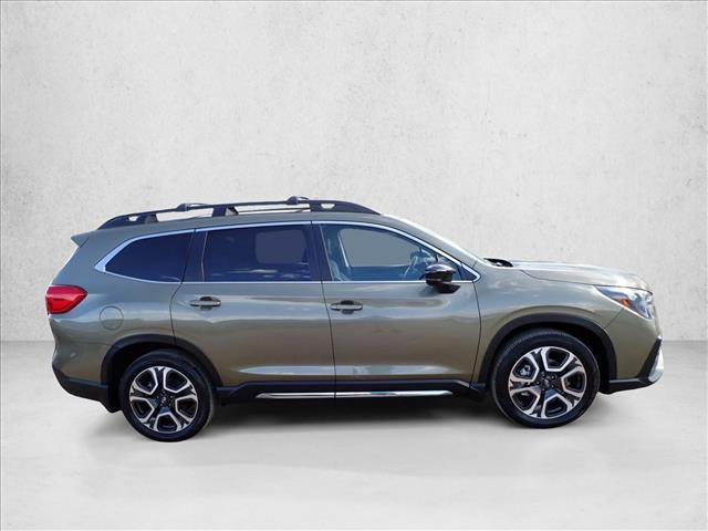 Certified 2024 Subaru Ascent Limited w/ Technology Package AWD/4WD image 5