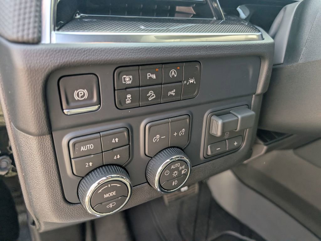 New 2026 Chevrolet Tahoe RST AWD/4WD image 16