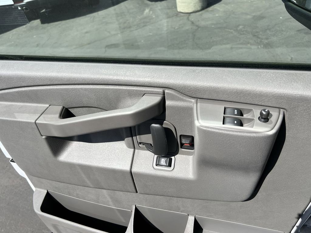 New 2025 Chevrolet Express 2500 w/ Driver Convenience Package image 22