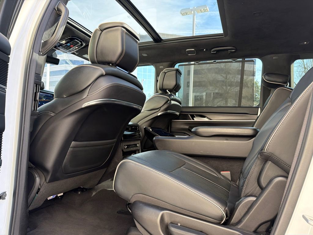 Used 2024 Jeep Grand Wagoneer L Series II w/ Quick Order Packagew 28T image 19