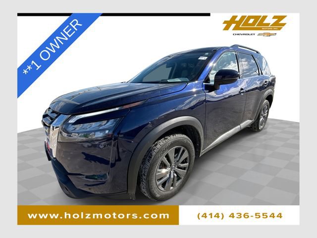 Used 2023 Nissan Pathfinder SV w/ Cargo Package