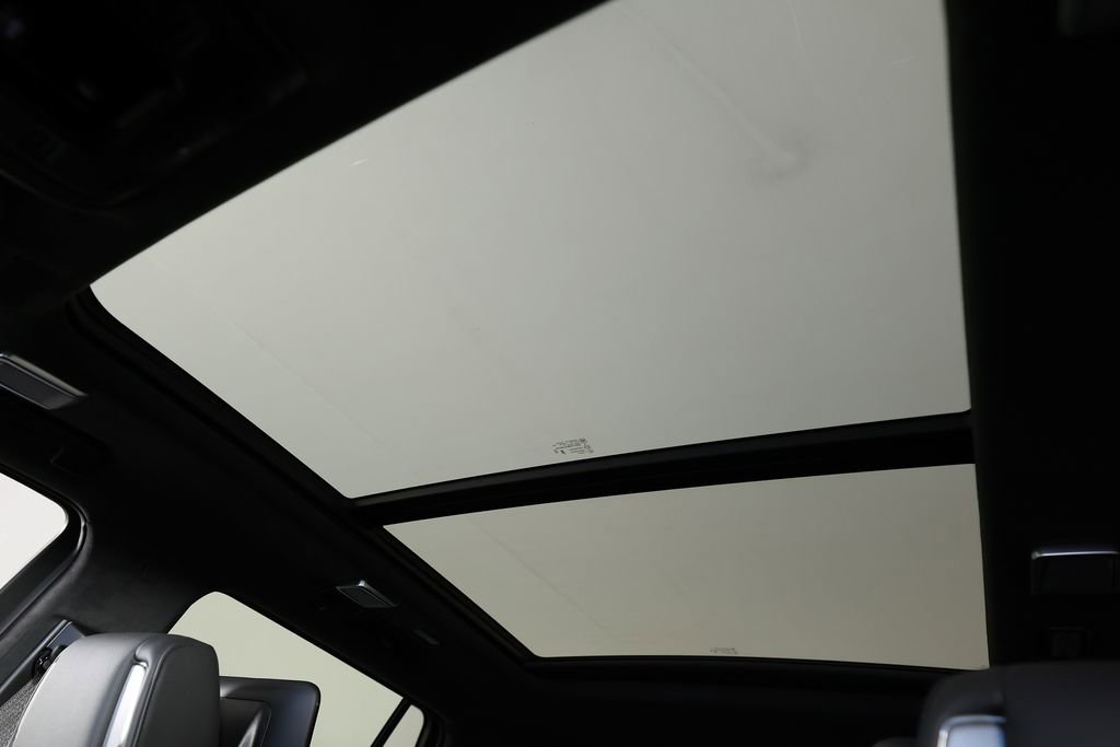 Used 2026 Cadillac Escalade Platinum Sport w/ LPO, Floor Liner Package image 46