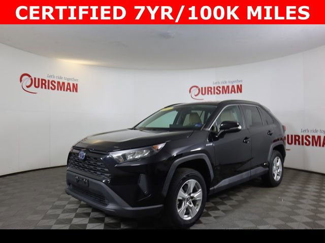 Used 2021 Toyota RAV4 LE image 4
