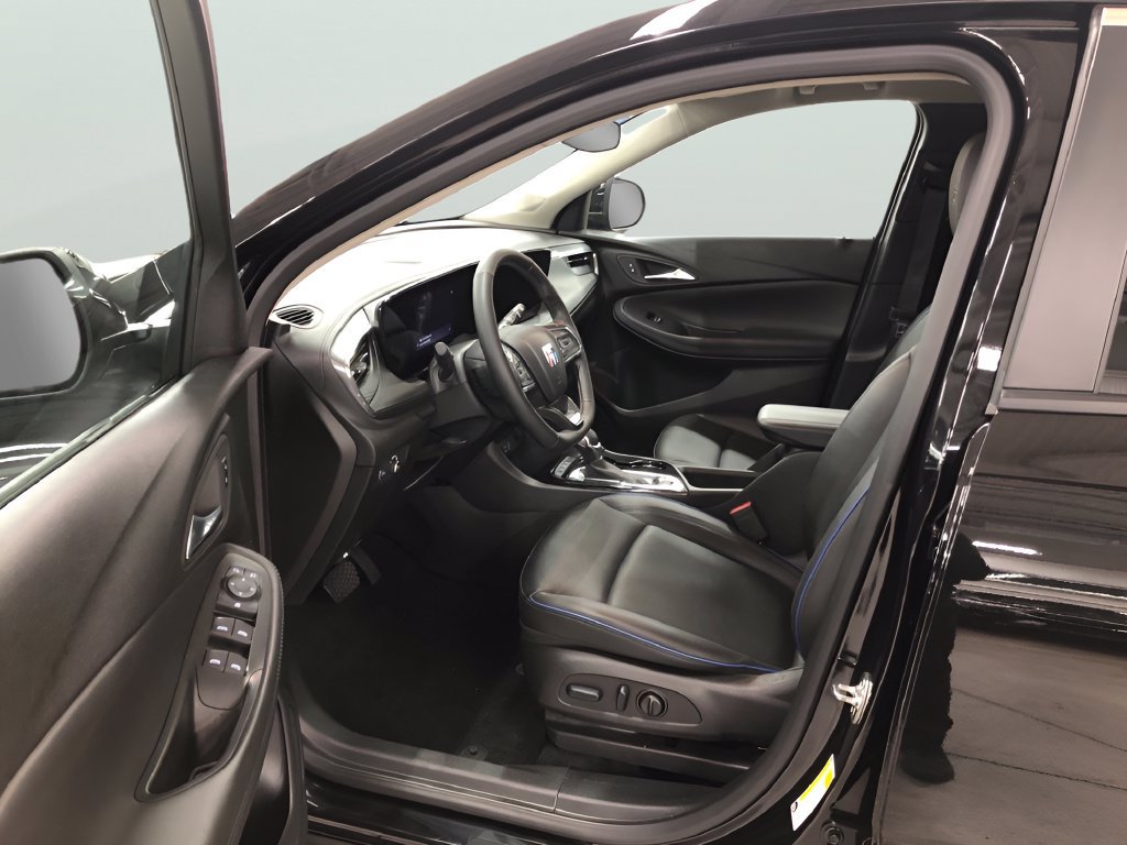 Used 2026 Buick Encore GX Sport Touring w/ Comfort Package AWD/4WD image 13