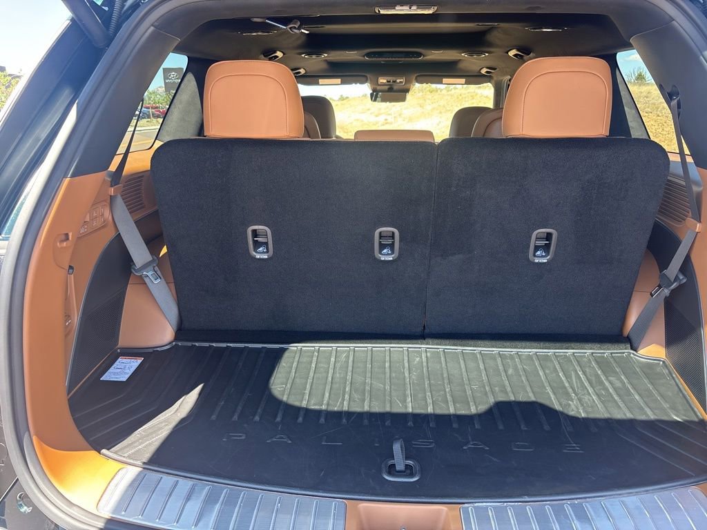 Certified 2026 Hyundai Palisade Calligraphy AWD/4WD image 16
