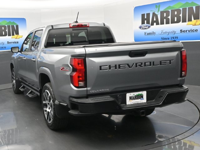 Used 2024 Chevrolet Colorado Z71 w/ Z71 Convenience Package 2 AWD/4WD image 4