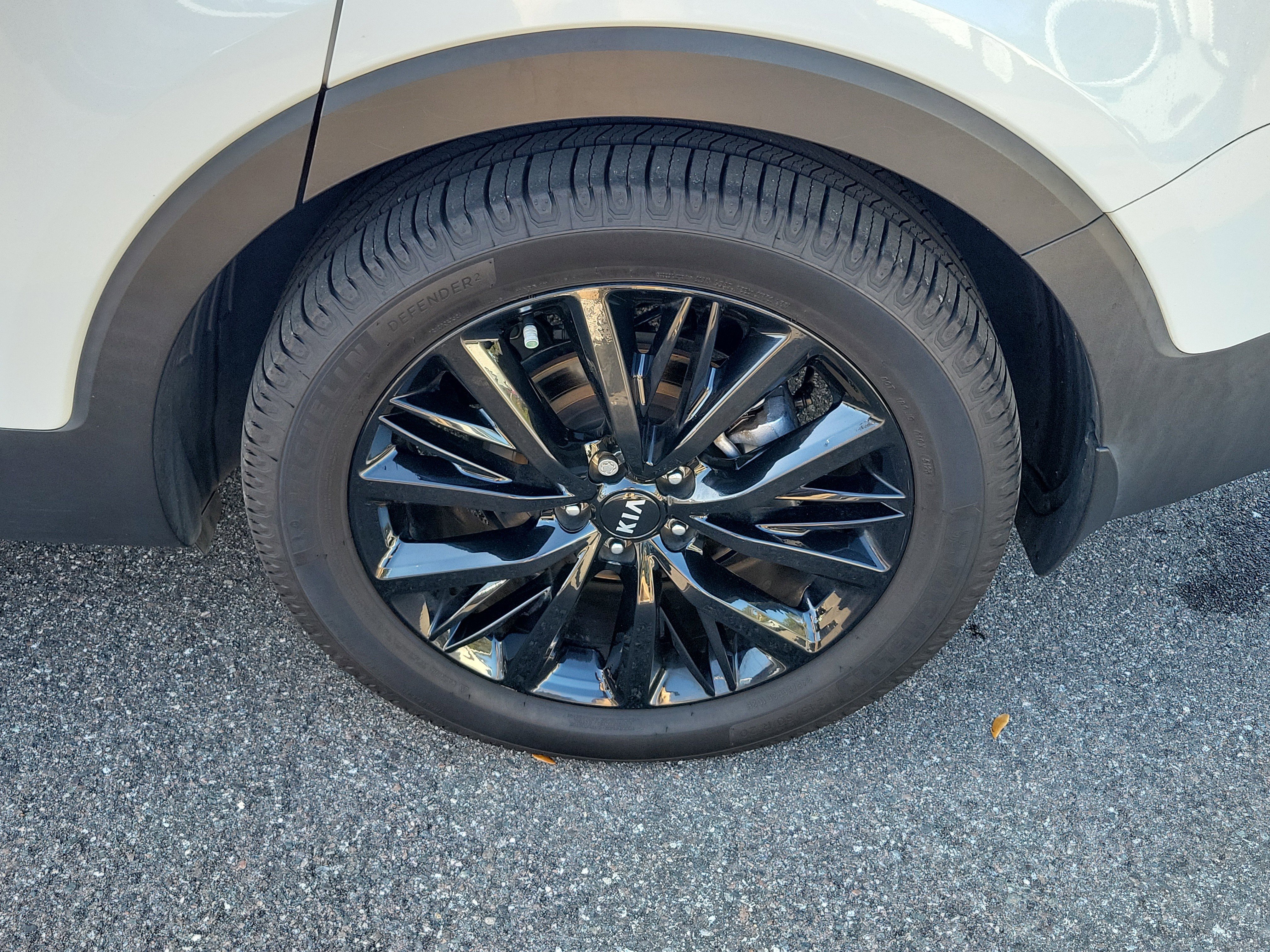 Used 2020 Kia Telluride SX w/ SX Prestige Package image 42