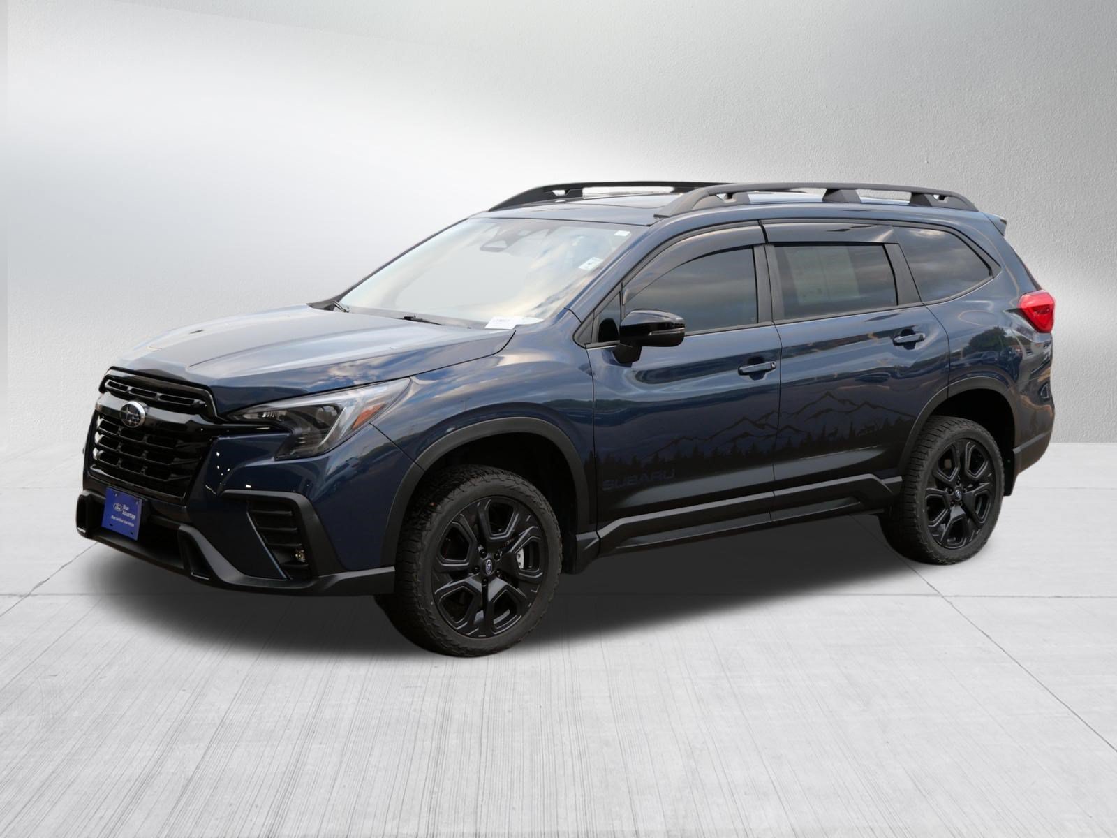 Used 2023 Subaru Ascent Onyx Edition AWD/4WD image 3