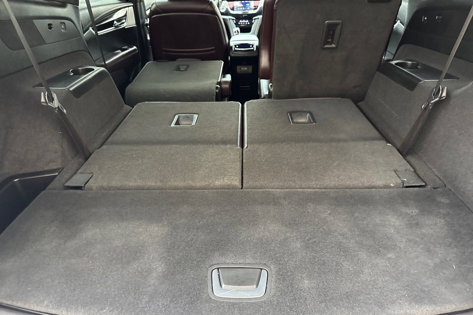 Used 2023 Cadillac XT6 Premium Luxury w/ Technology Package AWD/4WD image 16