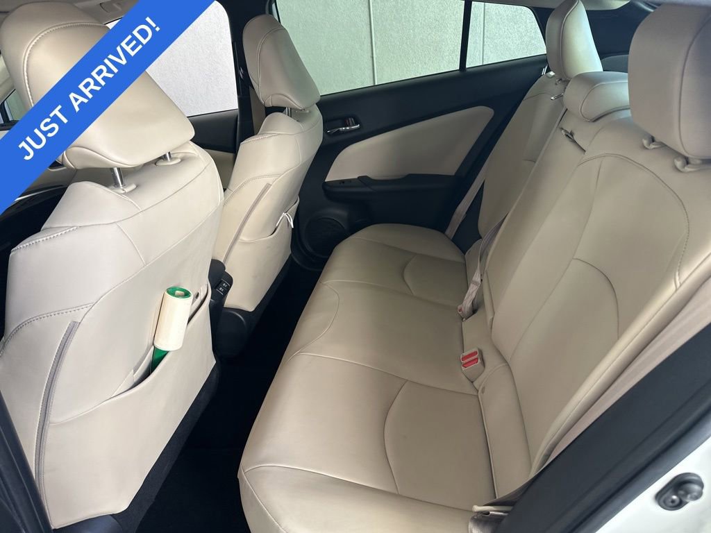 Used 2020 Toyota Prius Limited w/ Premium Convenience Package FWD image 5