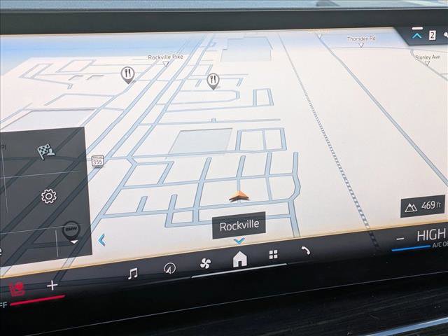 Used 2024 BMW X5 xDrive40i w/ Premium Package image 13