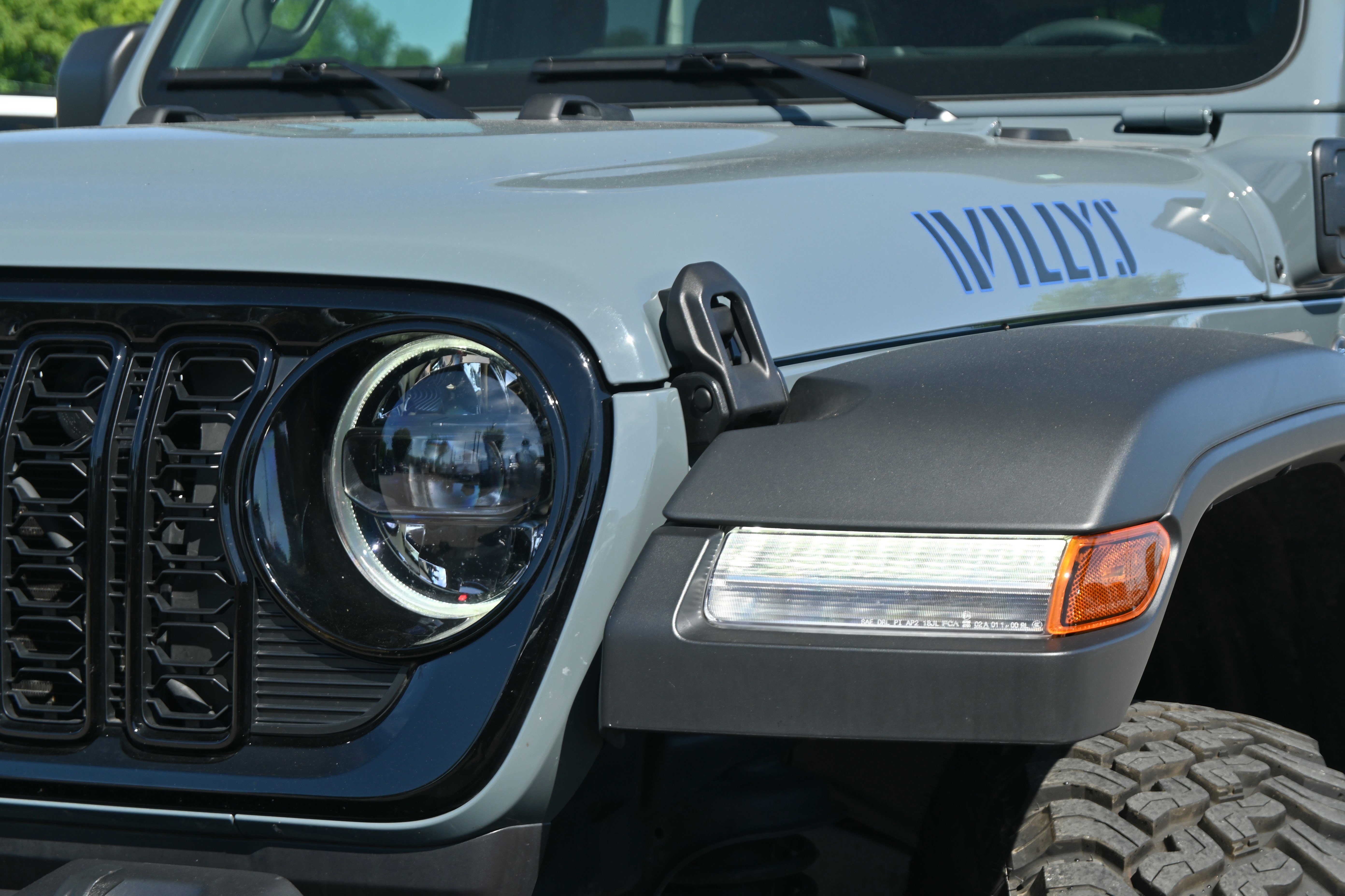 Used 2025 Jeep Wrangler Unlimited Sport S 4xe AWD/4WD image 6