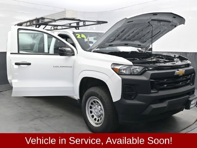 Used 2024 Chevrolet Colorado W/T w/ Safety Package RWD image 43