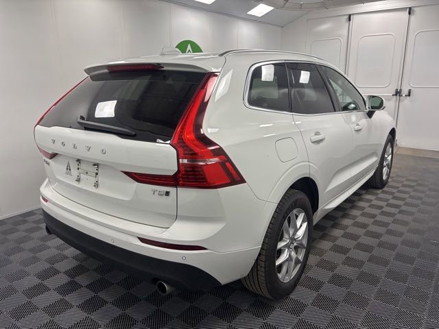 Used 2021 Volvo XC60 T5 Momentum image 6