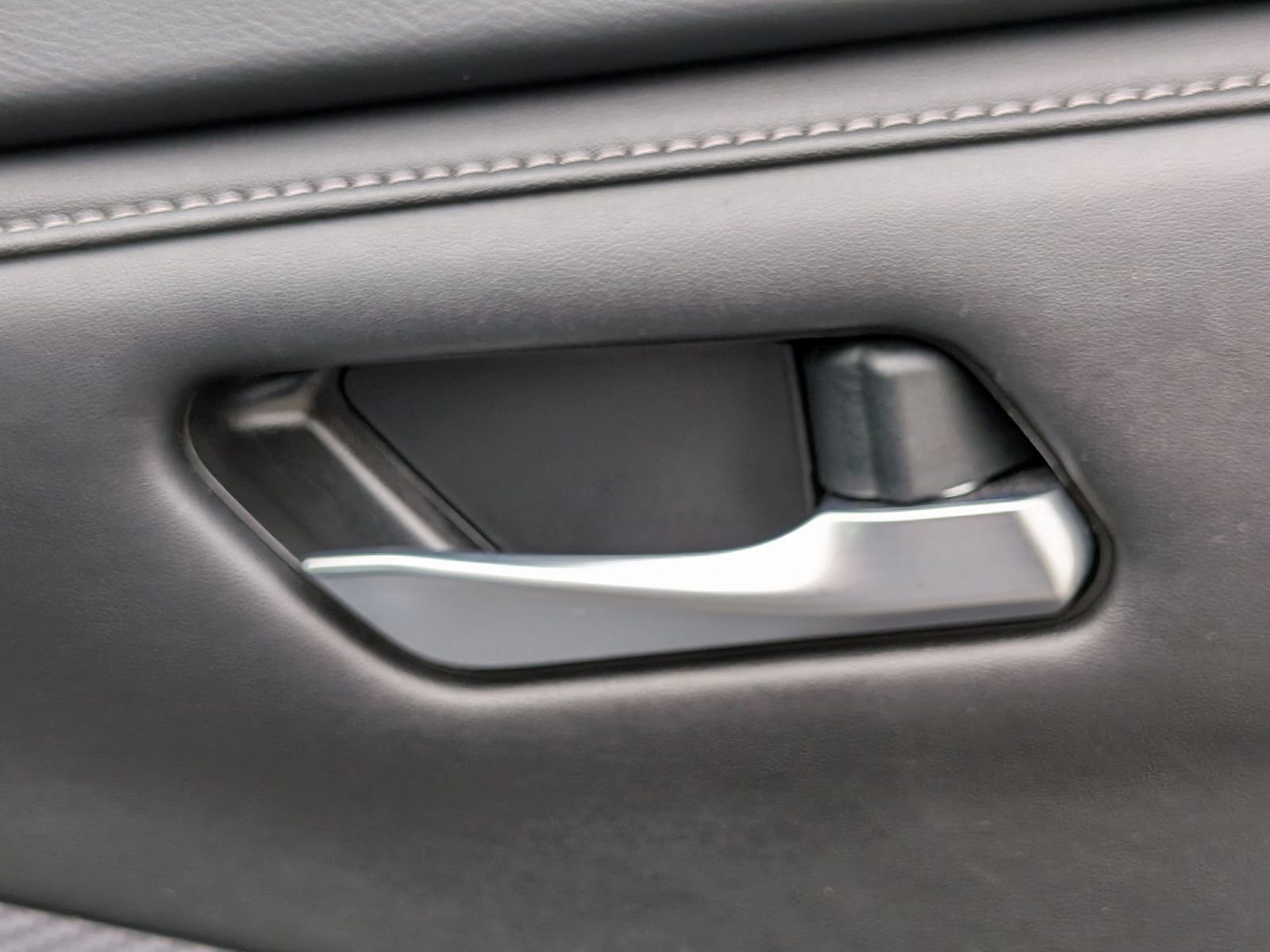 Used 2024 Nissan Sentra SV FWD image 34