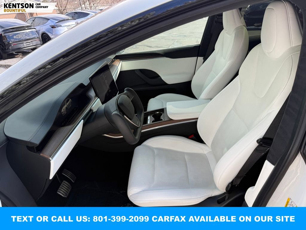 Used 2023 Tesla Model X image 29