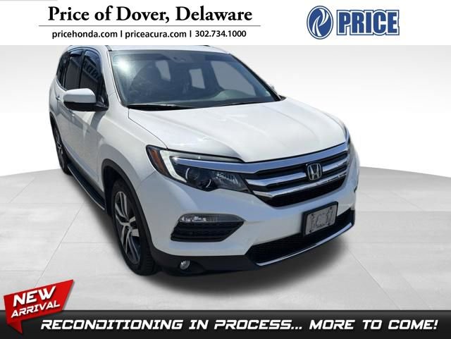 Used 2017 Honda Pilot Elite image 1