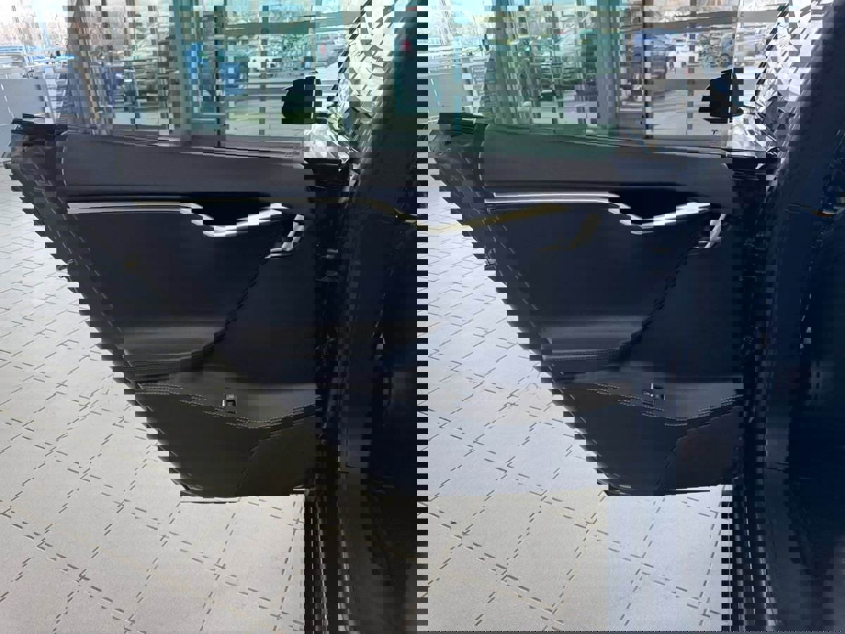 Used 2017 Tesla Model S 75D image 62