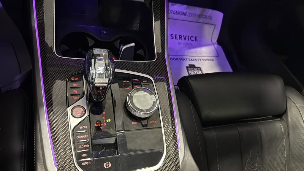 Used 2022 BMW X5 M50i w/ Executive Package image 23