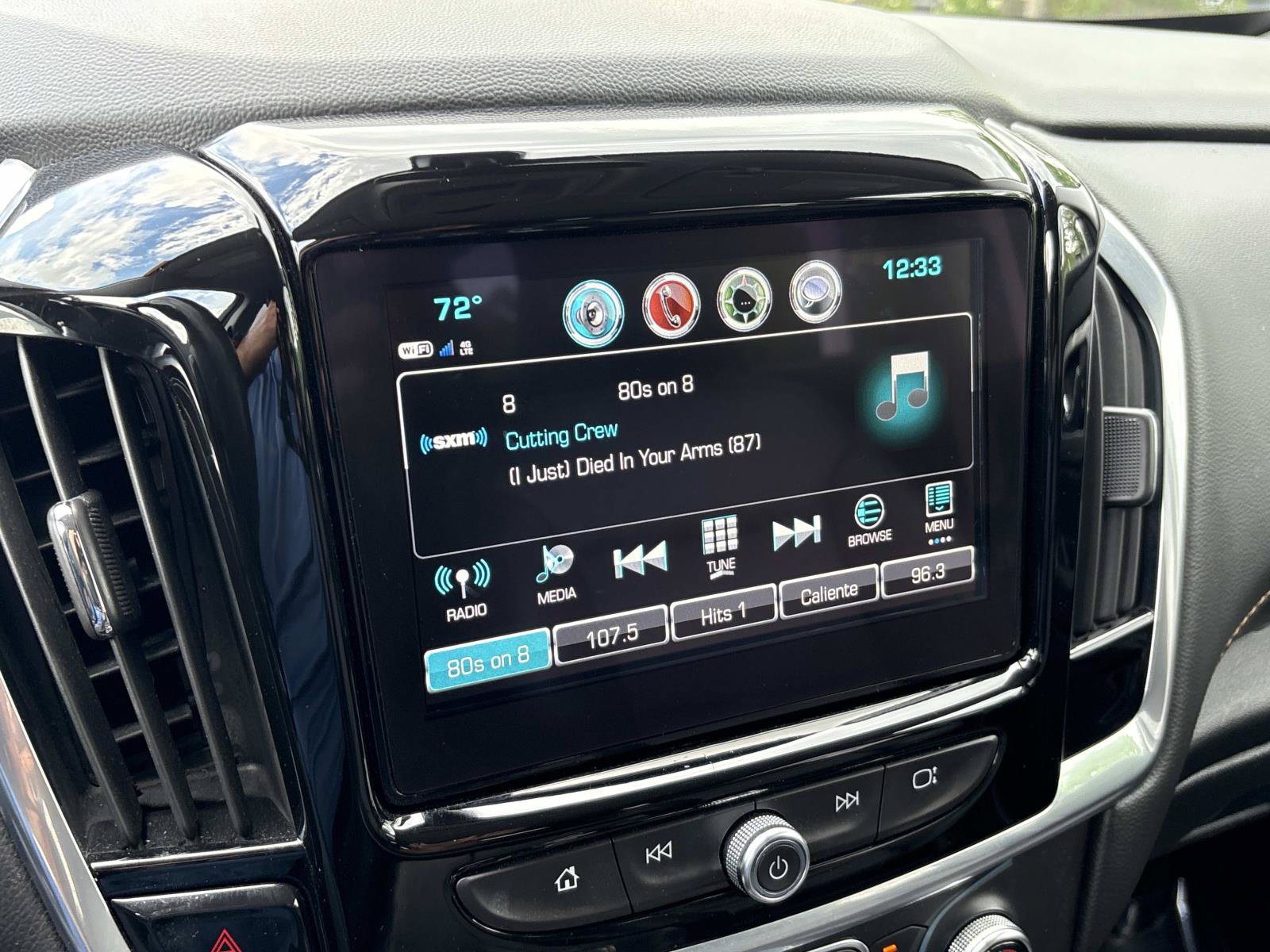 Used 2019 Chevrolet Traverse LT w/ LPO, Blackout Package AWD/4WD image 21