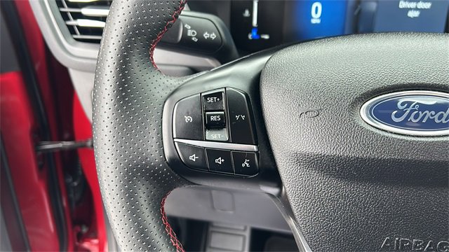 Used 2024 Ford Escape ST-Line image 13