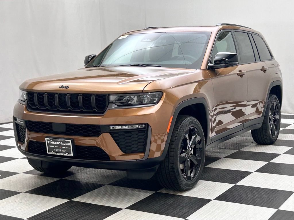 New 2026 Jeep Grand Cherokee Limited w/ Limited Altitude Package AWD/4WD image 4
