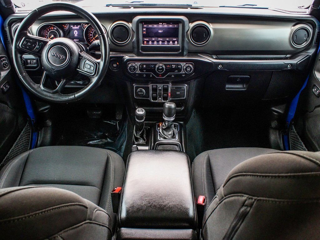 Used 2022 Jeep Gladiator Willys image 35